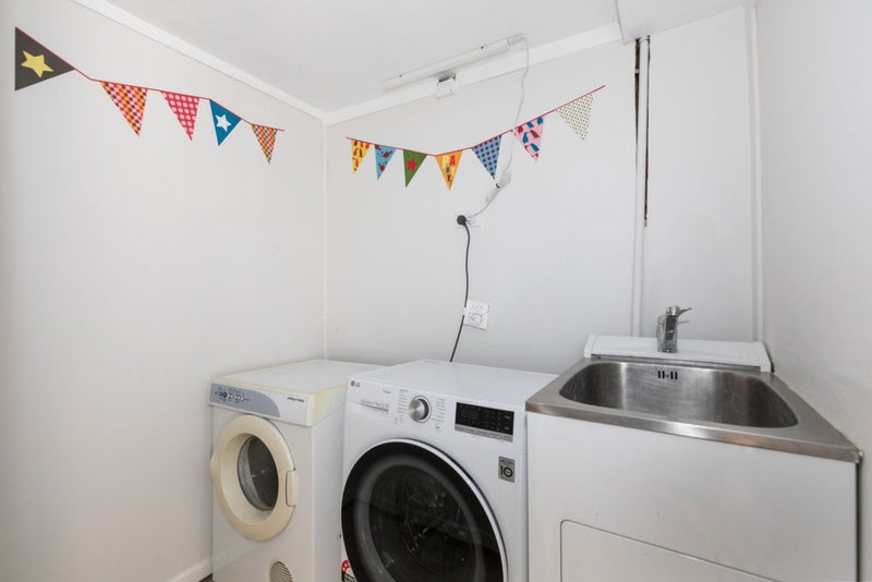 131 Cockayne Road, Khandallah, Wellington - Carousel 24