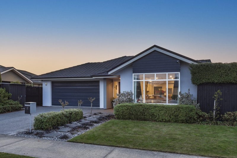 12 Westpark Drive, Burnside, Christchurch - Carousel 2