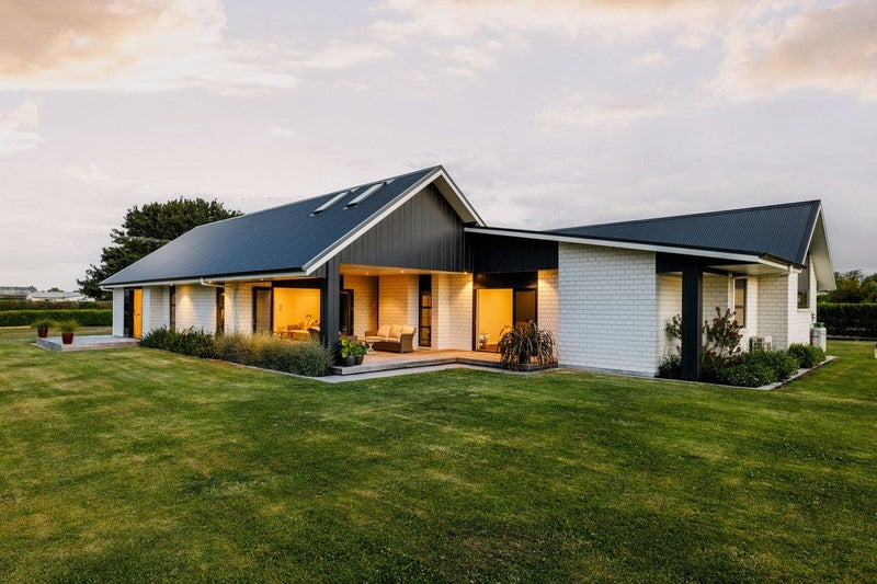 99 Peake Road, Cambridge, Cambridge - Carousel 1