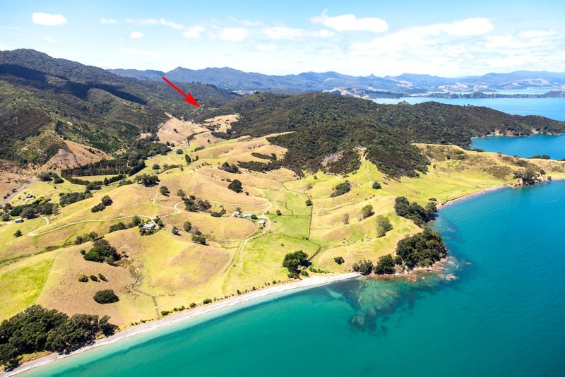 820 Colville Road, Amodeo Bay, Coromandel - Carousel 18