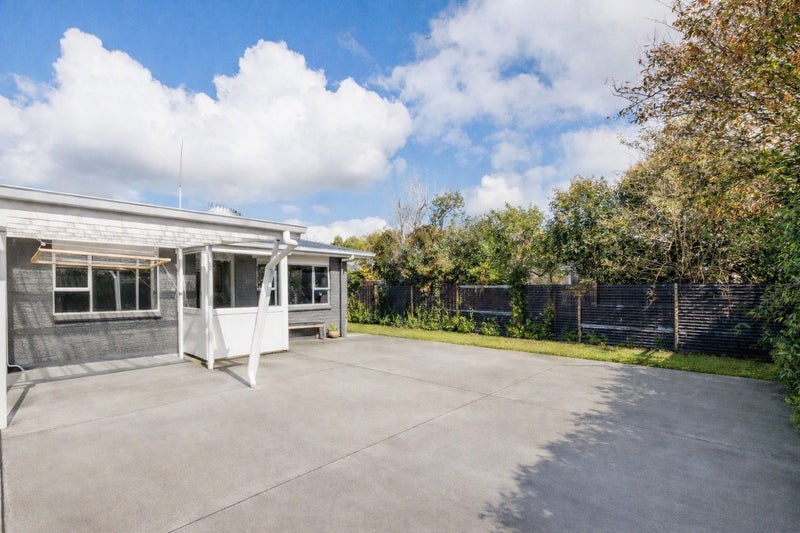12D Colombo Street, Hokowhitu, Palmerston North - Carousel 1