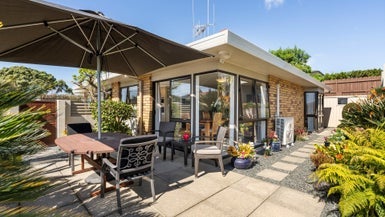 140A Valley Road, Mount Maunganui, Mount Maunganui - Carousel 1