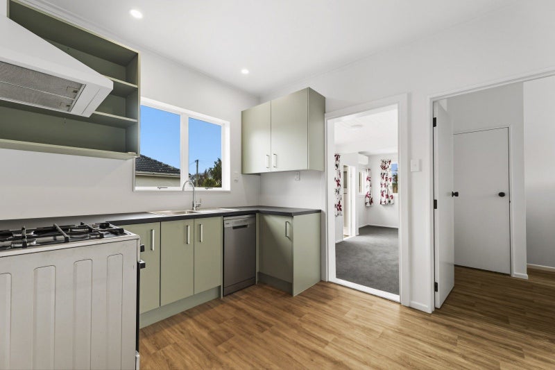 17 Moehau Street, Te Puke, Te Puke - Carousel 2