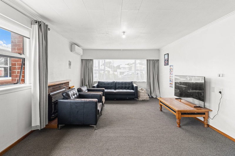 74 Gover Street, New Plymouth, New Plymouth - Carousel 2