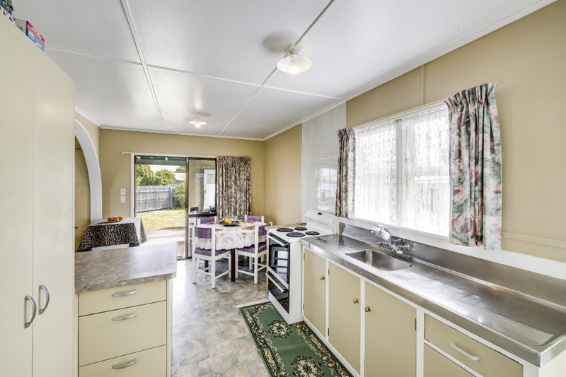 178 Flaxmere Avenue, Flaxmere, Hastings - Carousel 2