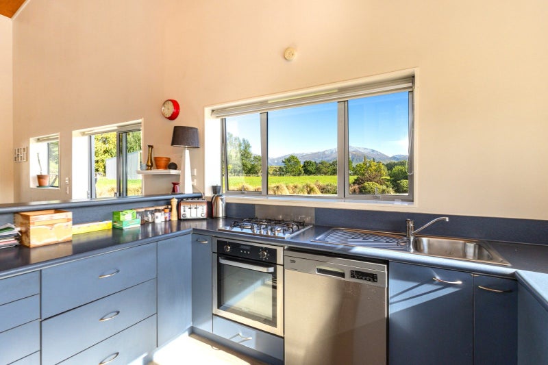 17 Siegerts Road, Kimbell - Carousel 2