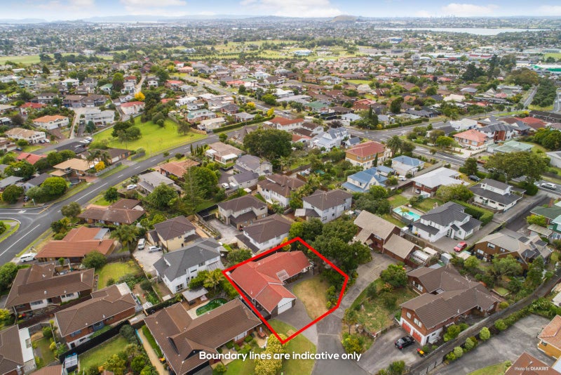 Property Valuation for 8 Citation Way, Botany Downs, Auckland Trade