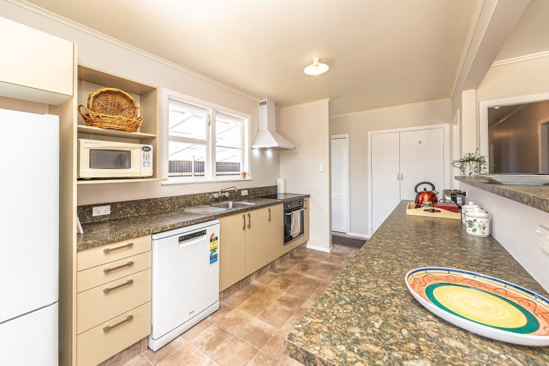 81B Gonville Avenue, Gonville, Whanganui - Carousel 2