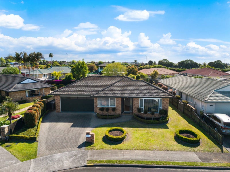 6 Graham Tagg Close, Pahurehure, Papakura - Carousel 1
