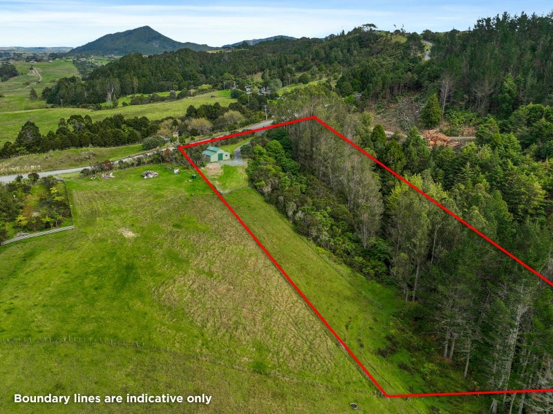 203 Wonderview Lane, HAKARU, KAIWAKA - Carousel 2