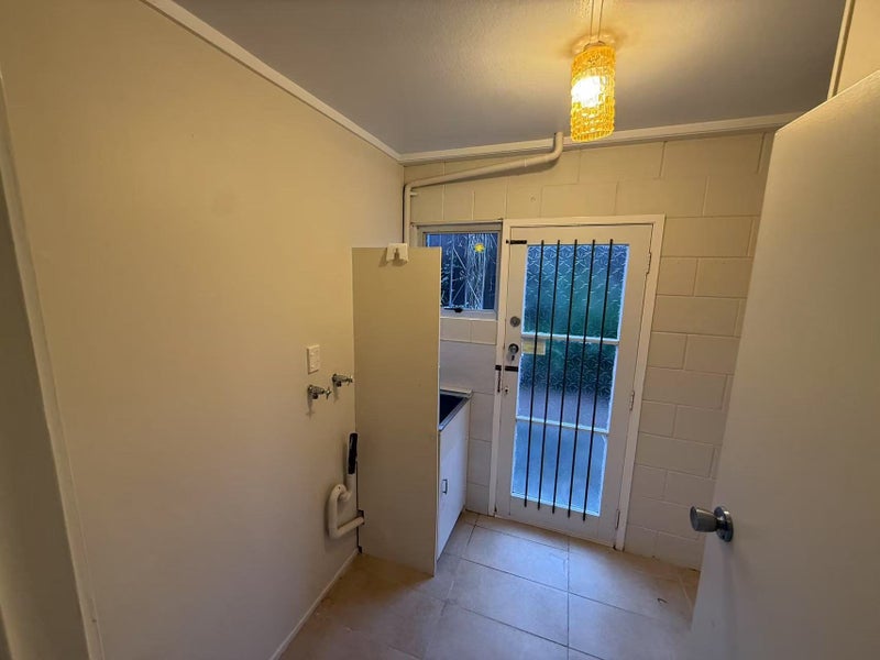 30 Ripon Crescent, Meadowbank, Auckland - Carousel 22