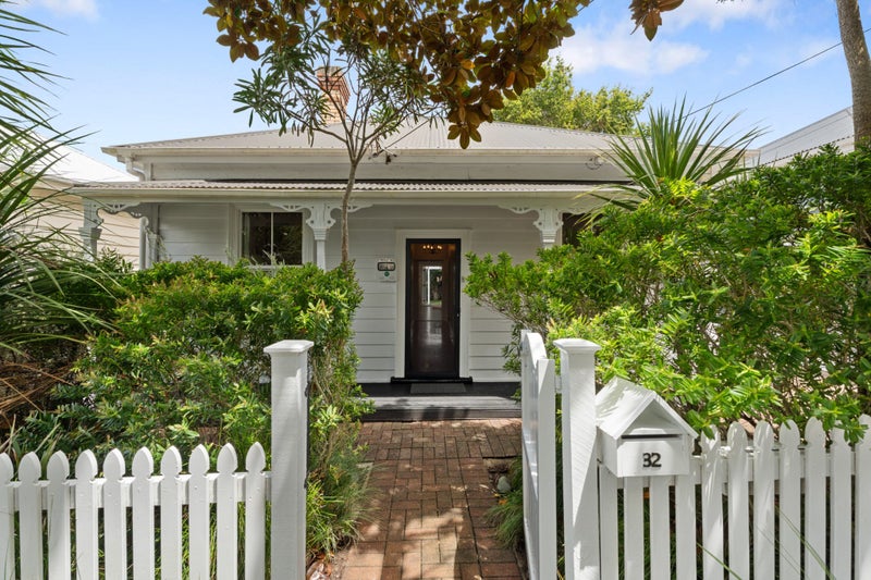 32 Spring Street, Onehunga, Auckland - Carousel 1