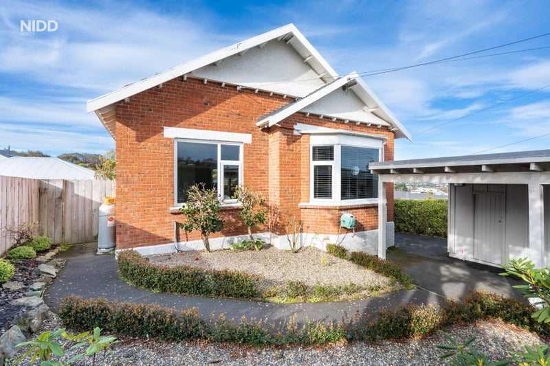 31 Patrick Street, The Glen, Dunedin - Carousel 1