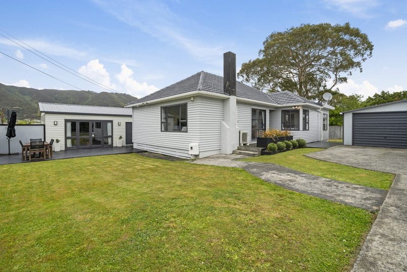 4 Kent Street, Wainuiomata, Lower Hutt - Carousel 1