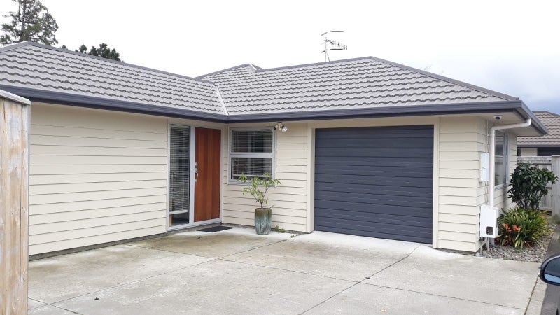 22B Rainforth Street, Roslyn, Palmerston North - Carousel 1