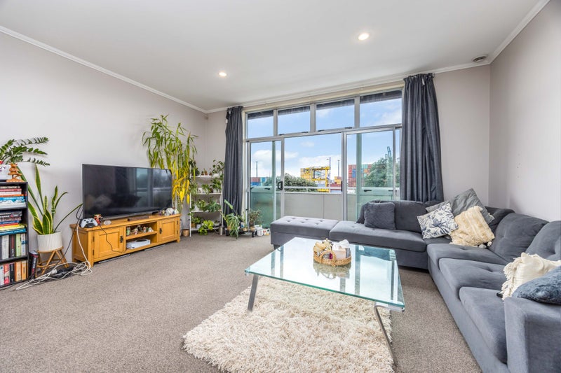 4A/8 Quay Street, Auckland Central, Auckland - Carousel 2