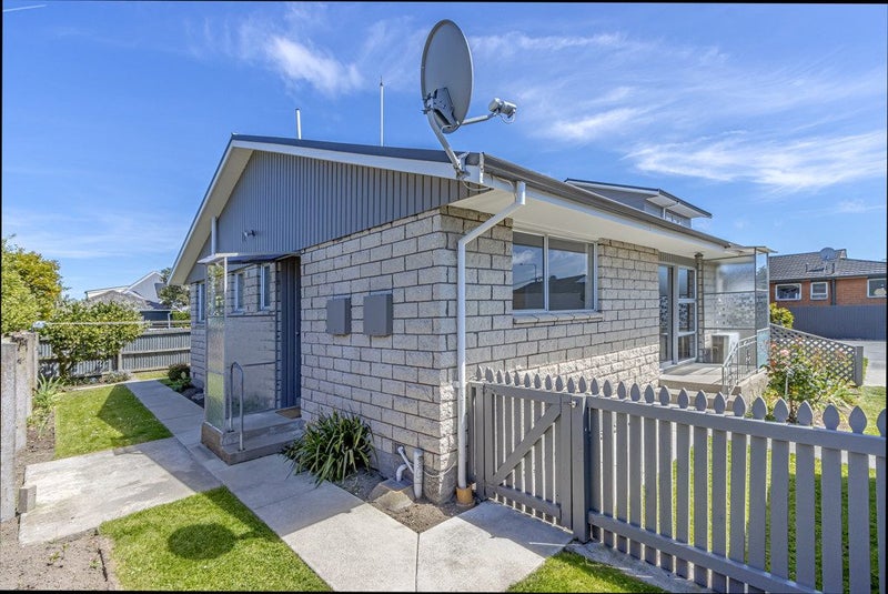 2/18A Prossers Road, Saint Martins, Christchurch - Carousel 2