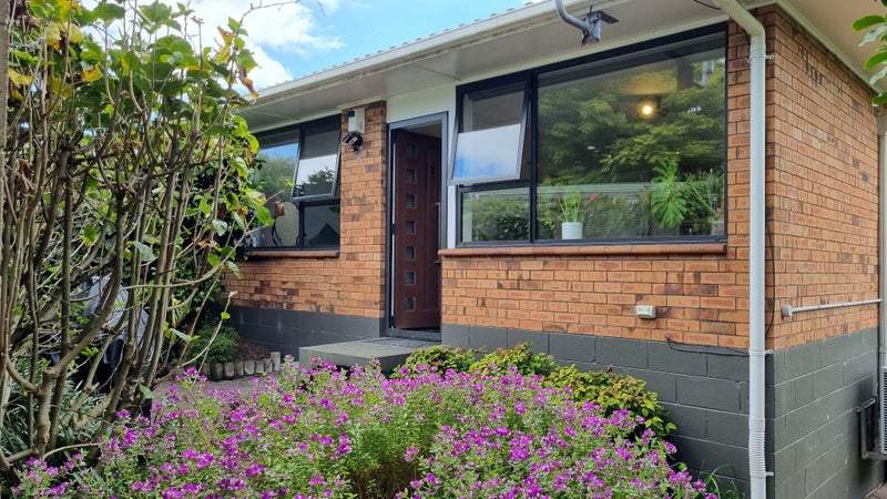 3/37 Peek Street, Ellerslie, Auckland - Carousel 1
