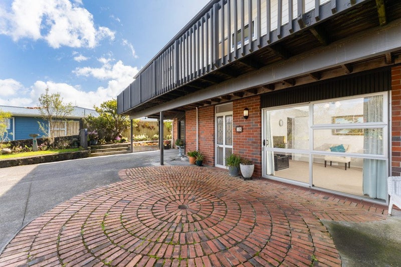 19 Trinidad Road, Sunnynook, Auckland - Carousel 2