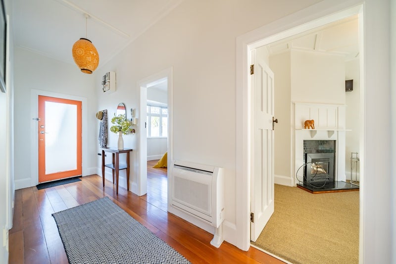 13 Jessie Street, Petone, Lower Hutt - Carousel 2