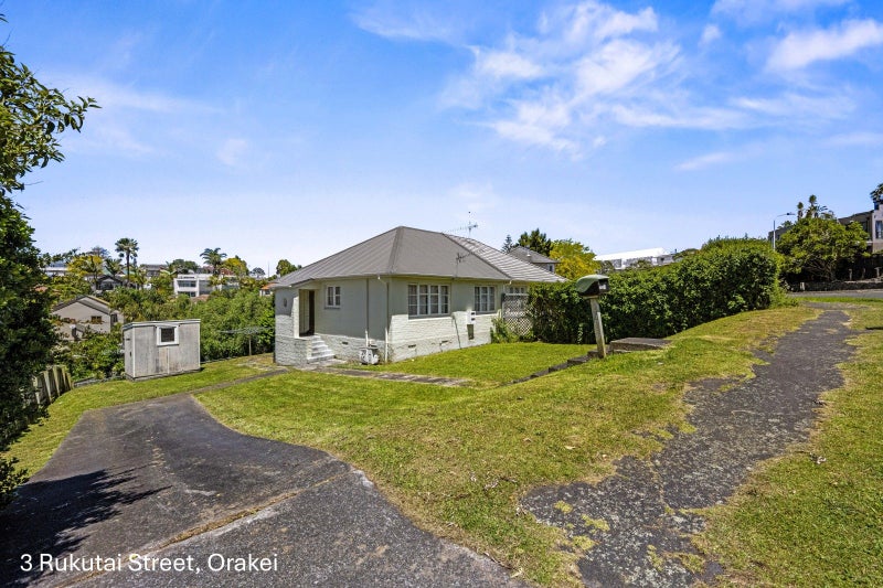 3 Rukutai Street, Orakei, Auckland - Carousel 1