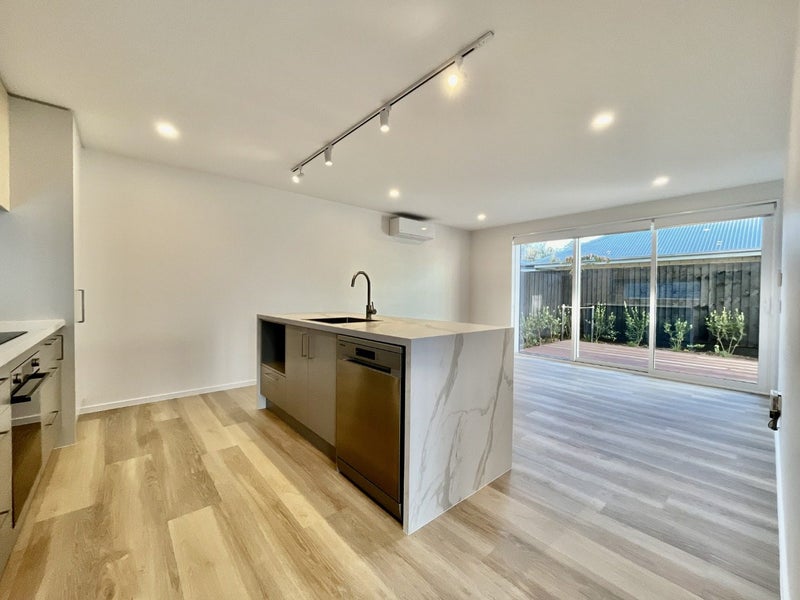 6/677 Gloucester Street, Linwood, Christchurch City, Canterbury - Carousel 2
