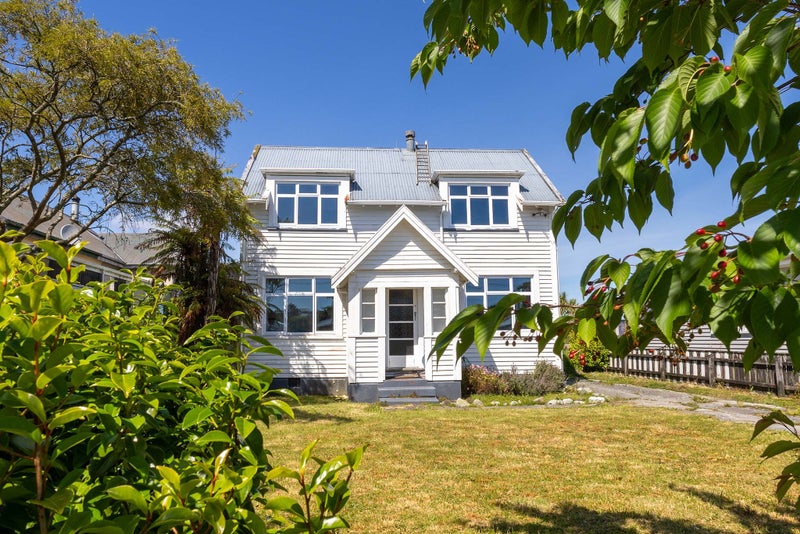 215 Hampden Street, Hokitika - Carousel 1