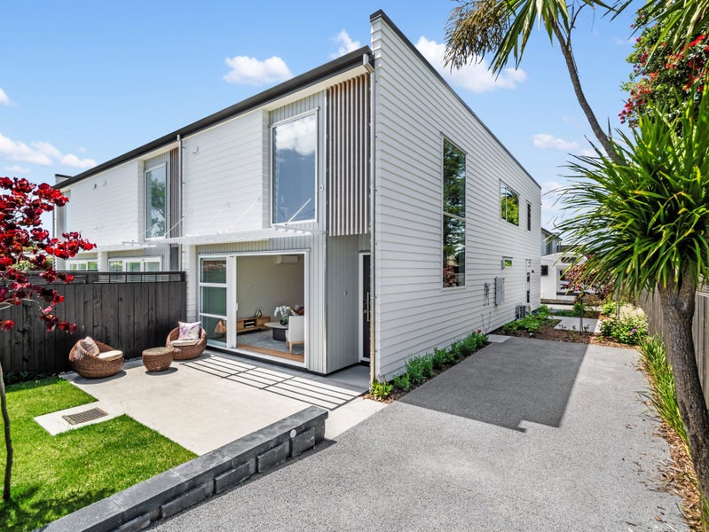 0 Riverview Road, Queensberry, Wanaka - Carousel 1