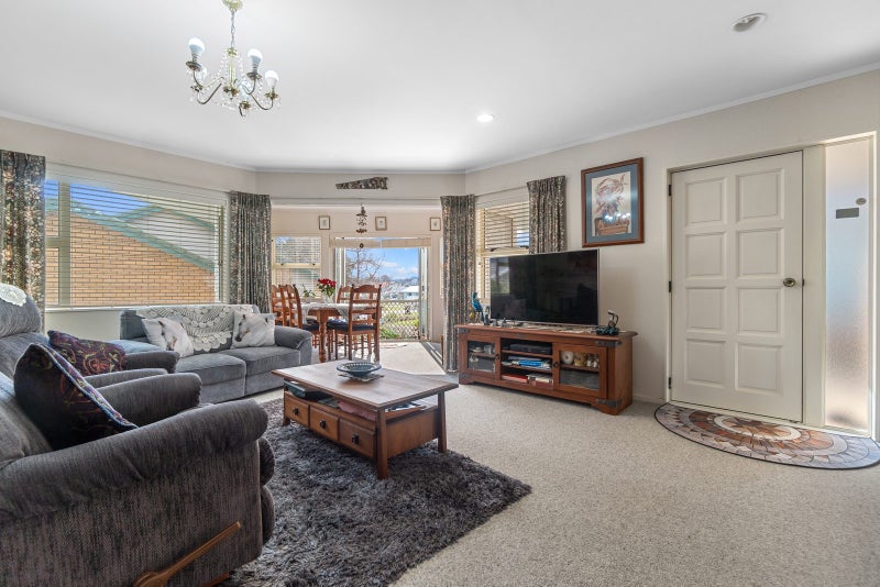 7 Wesley Court, Te Aroha, Te Aroha - Carousel 2