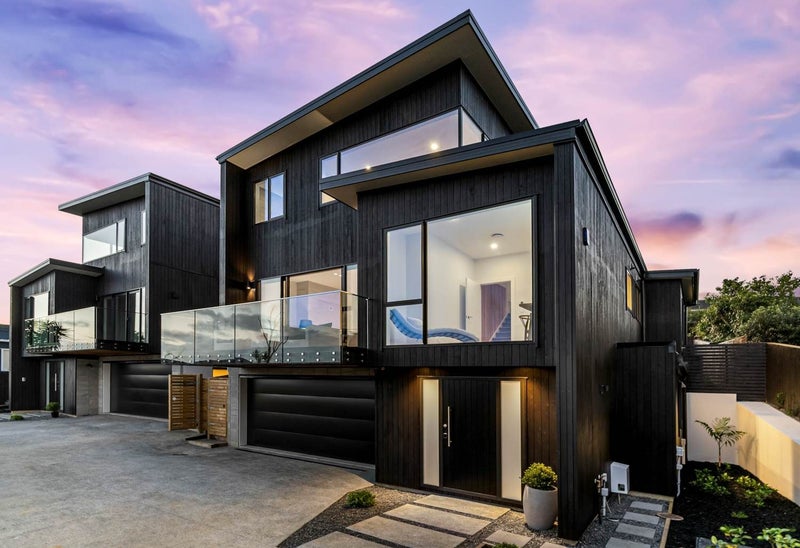 329B West Tamaki Road, Wai o Taiki Bay, Auckland - Carousel 1