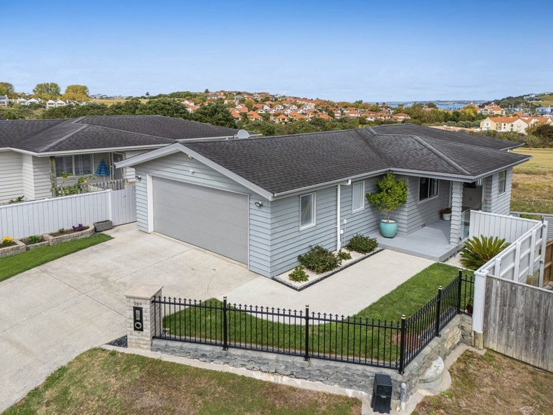 294 Alec Craig Way, Gulf Harbour, Whangaparaoa - Carousel 1