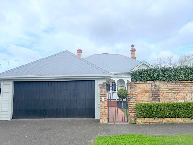 16A Bracken Avenue, Epsom, Auckland - Carousel 1