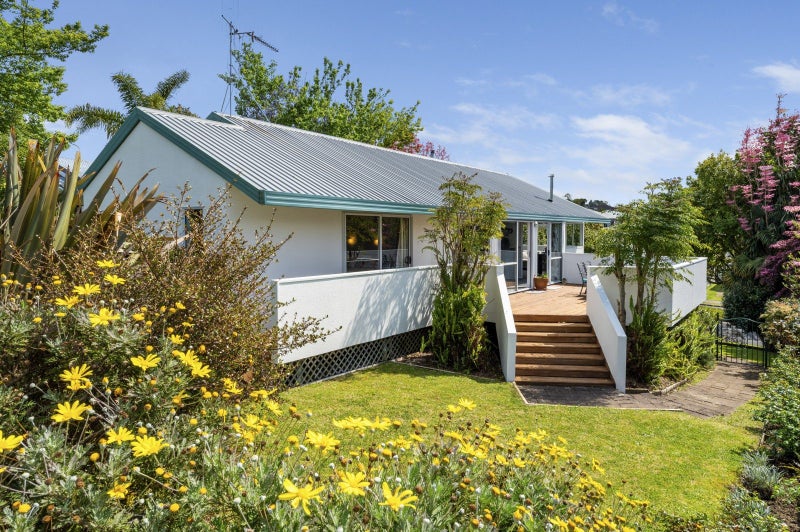 72 Cheyne Road, Pyes Pa, Tauranga - Carousel 1