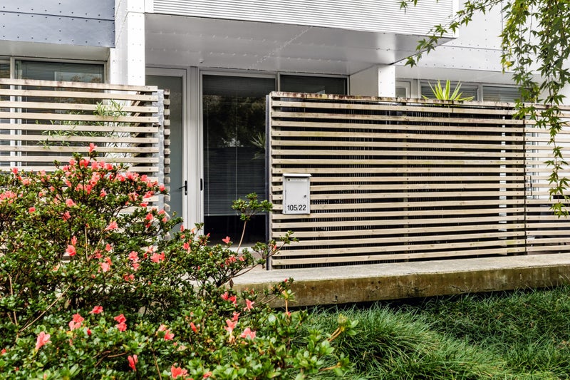 105/22 Fisher-Point Drive, Freemans B, Auckland - Carousel 1