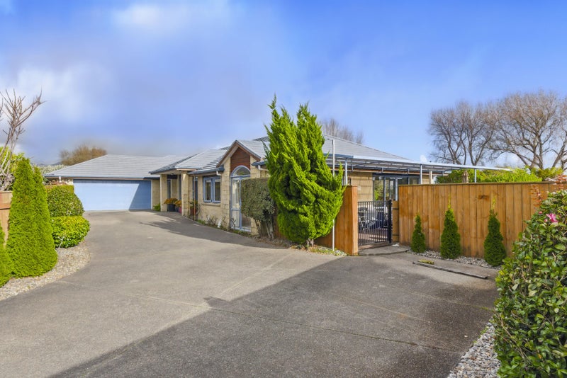41 Holcombe Drive, Paraparaumu, Paraparaumu - Carousel 1