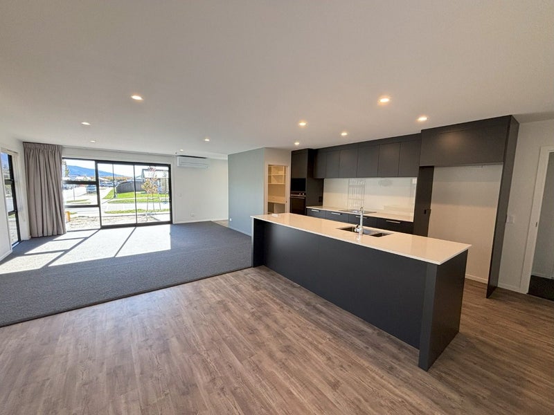 25 Wallis Drive, Cromwell, Cromwell - Carousel 2