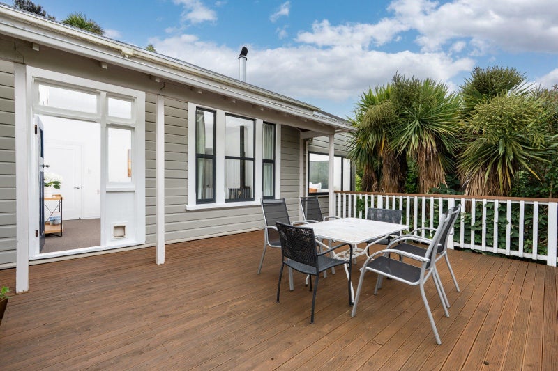 20 Montrose Street, North East Valley, Dunedin - Carousel 2