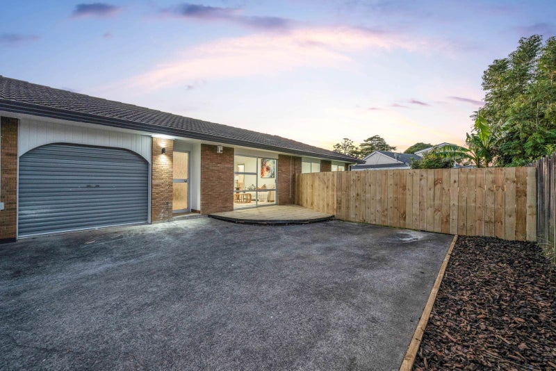 2/24 Waimana Road, Conifer Grove, Takanini - Carousel 1