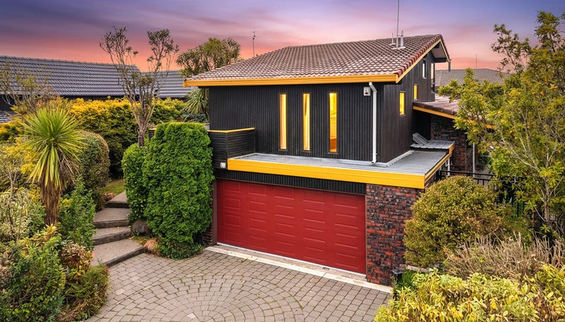 18 Hawkswood Place, Avonhead, Christchurch - Carousel 1