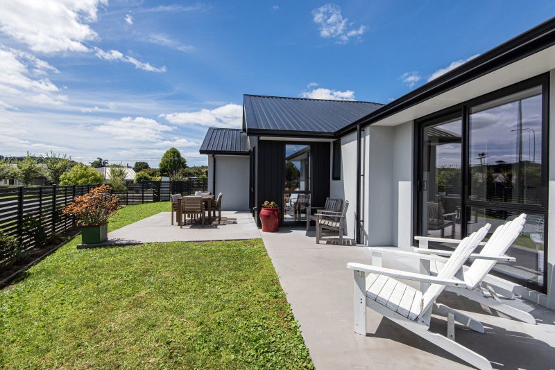 1 Glenbervie Drive, GLENBERVIE - Carousel 2