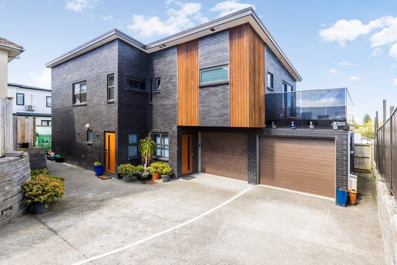50A Hillcrest Road, Papatoetoe, Auckland - Carousel 1