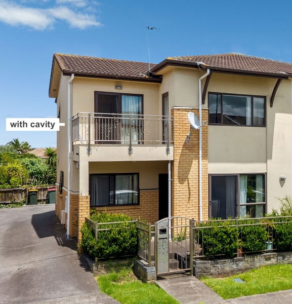 23 Triumph Road, Flat Bush, Auckland - Carousel 1