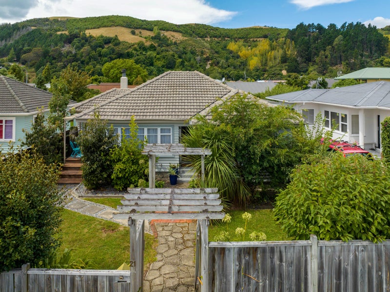 21 Tasman Street, The Wood, Nelson - Carousel 1