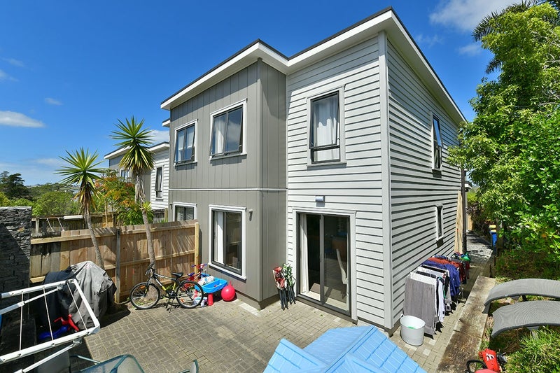 Property Valuation for 4/17 Terrace, Albany, Auckland Trade