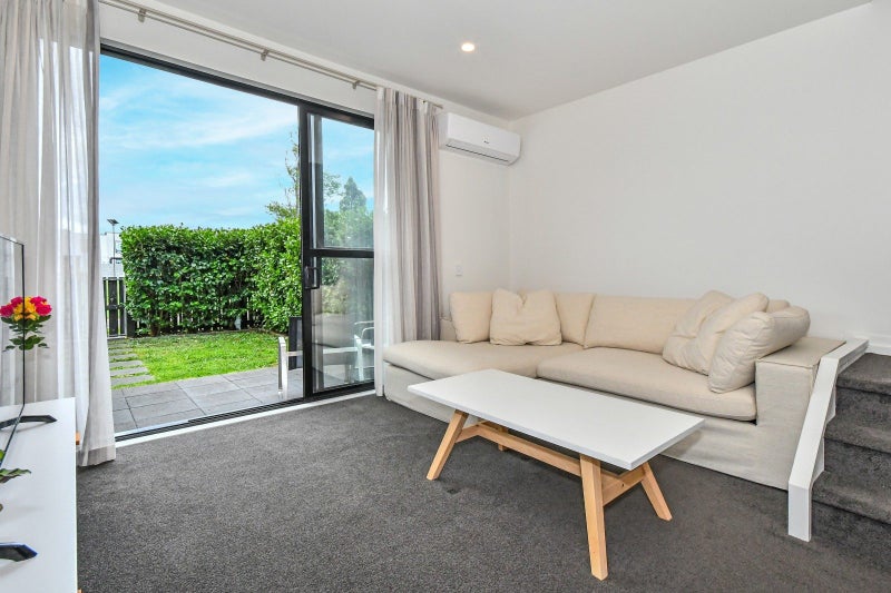 11 Alliance Lane, Papakura, Papakura - Carousel 2