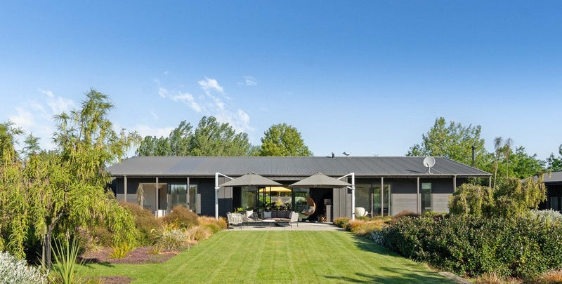 7 Fairway Drive, Martinborough - Carousel 1
