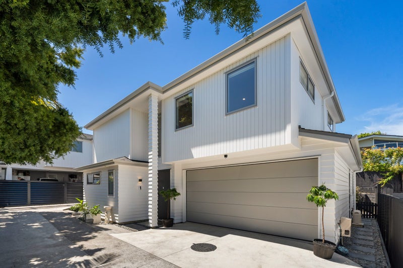 14B Esperance Road, Glendowie, Auckland - Carousel 1