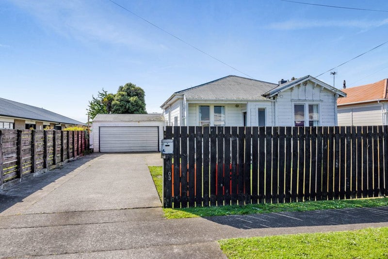 103 Argyle Street, Hawera - Carousel 20