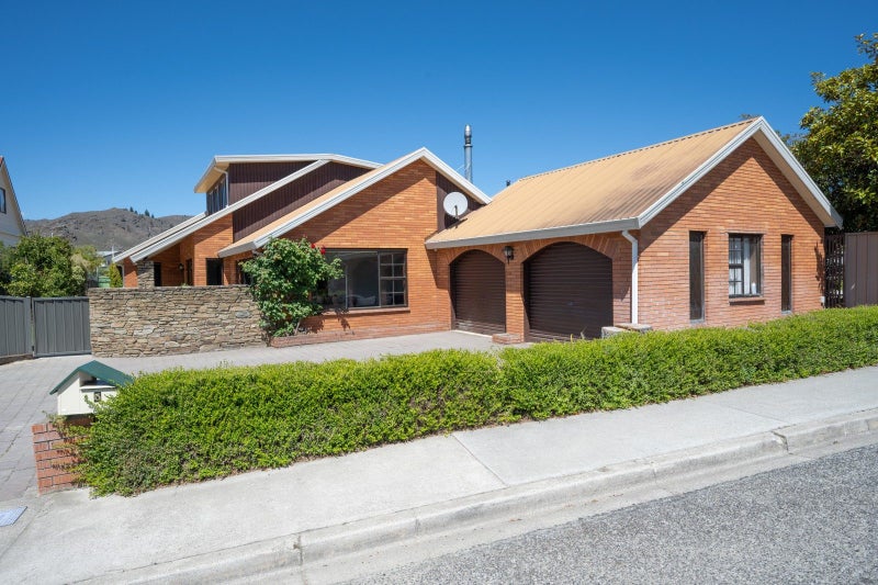 5 Hart Place, Bridge Hill, Alexandra - Carousel 1
