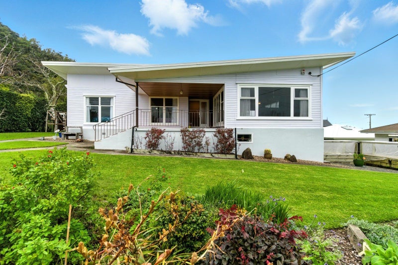 3 Lawrence Avenue, Te Aroha, Te Aroha - Carousel 2